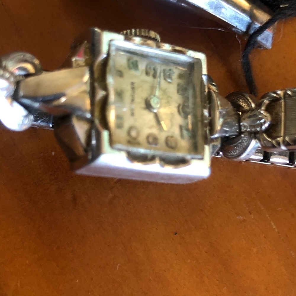 Mix Watches Good Working Condition Some May Need Battery Or Service View 6
